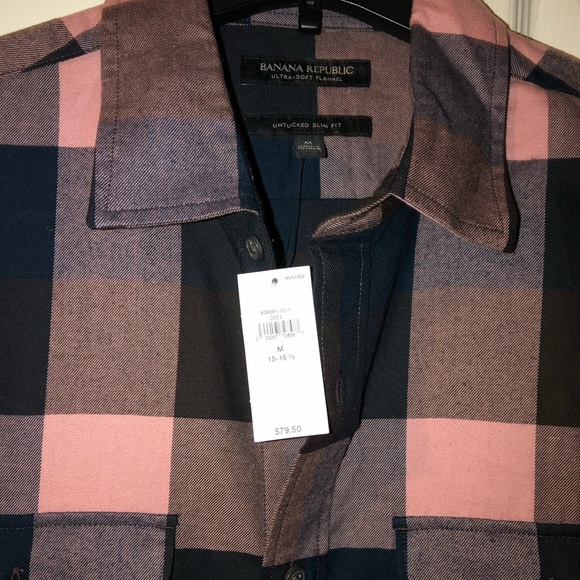 New with Tags. Banana Republic Soft Wash Button - Picture 2 of 4